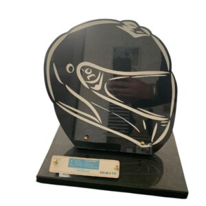 Plaque en granit-  dorée - CASQUE